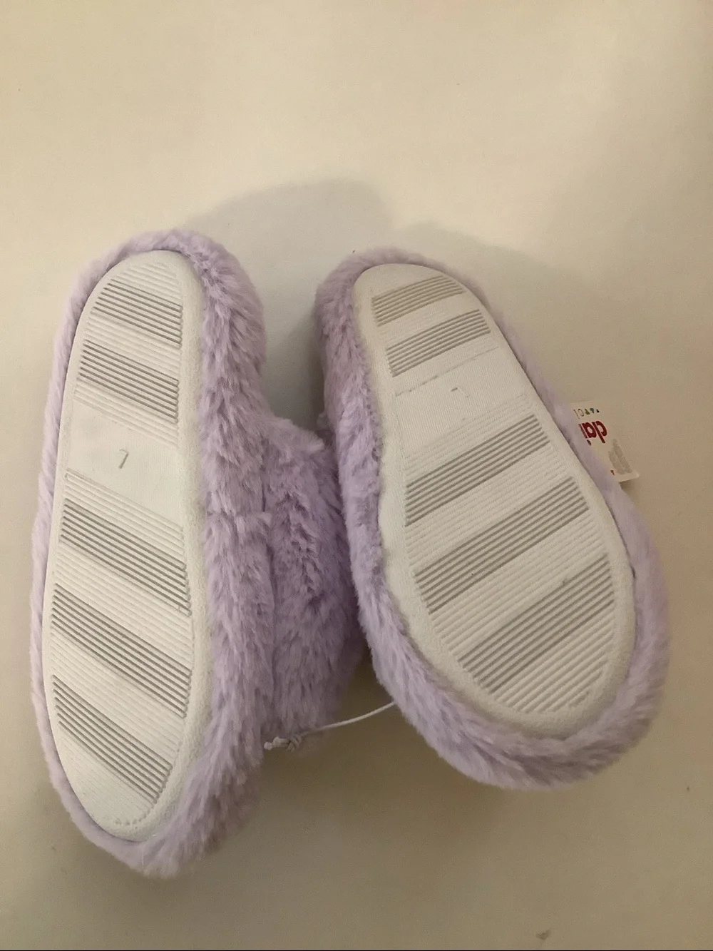 Claire’s Girls Size Large Lavender Plush Animal Slippers. New With Tags